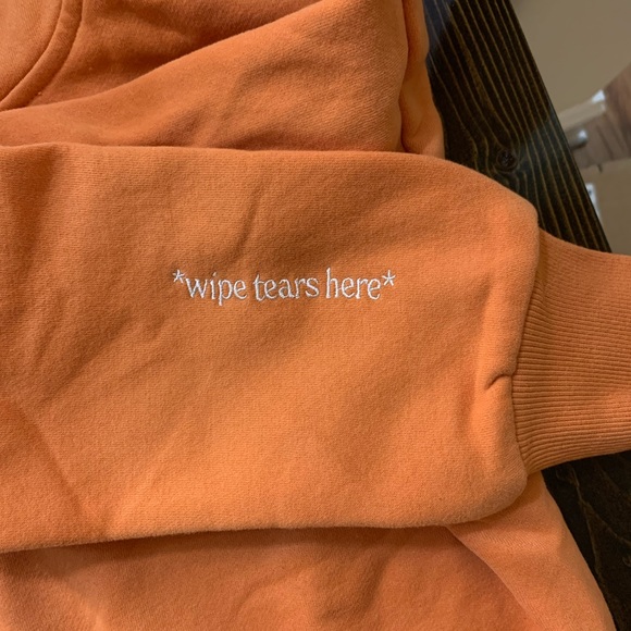 See The Way I See “wipe tears here” Hoodie (soft!) - Picture 3 of 5